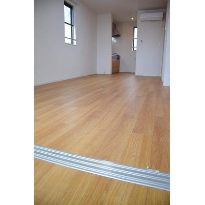ア　ミ　アイレ　神の倉 201【管理NO：1-023249401-02010】 ★家具家電は申し込み後に搬入します★の物件写真2