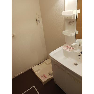 ラフィナート　Ｅ 102【管理NO：1-018771402-01020】 ★家具家電は申し込み後に搬入します★の物件写真6