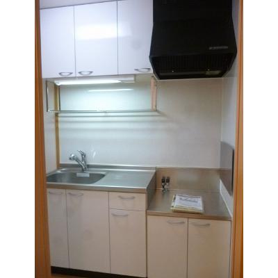 カレント 105【管理NO：1-015258601-01040】 ★家具家電は申し込み後に搬入します★ ★2026年11月中旬入居可能★の物件写真3