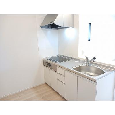 ローリエ　Ⅲ 201【管理NO：1-027778203-02010】 ★家具家電は申し込み後に搬入します★の物件写真3