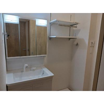 ヴィオラ　Ⅰ 202【管理NO：1-027358501-02020】 ★家具家電は申し込み後に搬入します★の物件写真6