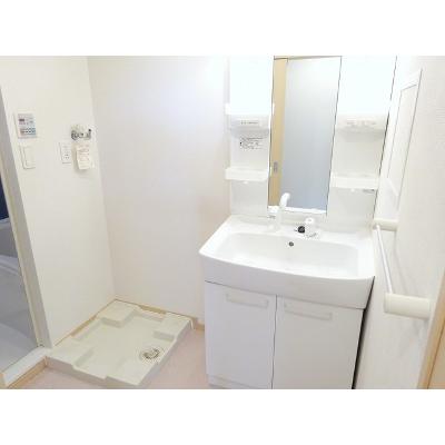 カーサ　エテルノ 205【管理NO：1-016069201-02040】 ★家具家電は申し込み後に搬入しますの物件写真6