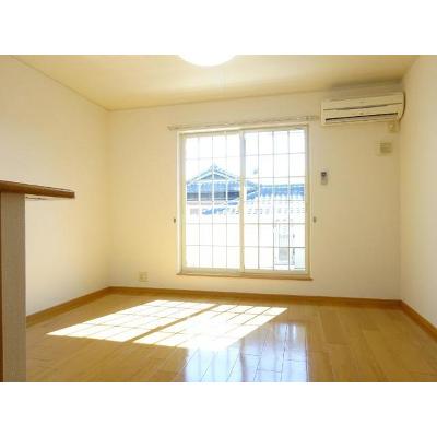 リオン 201【管理NO：1-013789101-02010】 ★家具家電は申し込み後に搬入しますの物件写真2