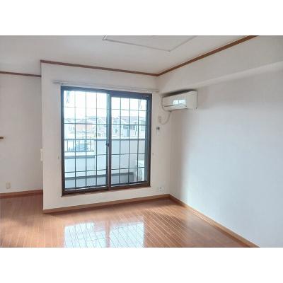 サンリットガーデン 202【管理NO：1-012599301-02020】 ★家具家電は申し込み後に搬入しますの物件写真2