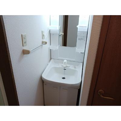 プリムヴェルⅠ 101【管理NO：1-010321201-01010】 ★家具家電は申し込み後に搬入しますの物件写真6