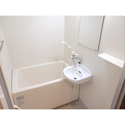 メゾン　アイリス 102【管理NO：1-007748401-01020】 ★家具家電は申し込み後に搬入しますの物件写真4