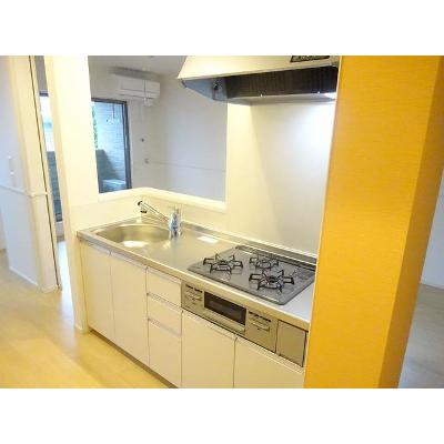 クローバー 203【管理NO：1-023937901-02030】 ★家具家電は申し込み後に搬入しますの物件写真3