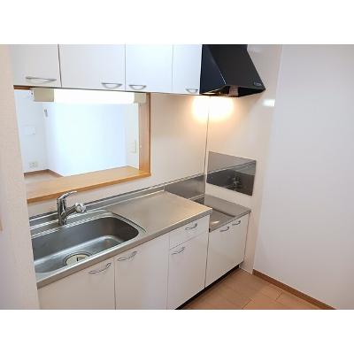 アルモニーメゾン　Ⅱ 203【管理NO：1-015150902-02030】 ★家具家電は申し込み後に搬入しますの物件写真3