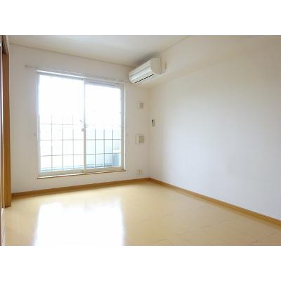 アルバ 203【管理NO：1-015073801-02030】 ★家具家電は申し込み後に搬入します★の物件写真2