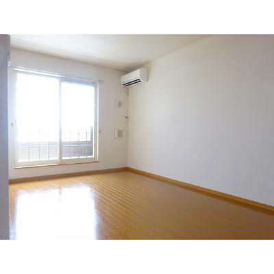 ヴェリテ・ボー　Ⅰ 201【管理NO：1-014060301-02010】 ★家具家電は申し込み後に搬入しますの物件写真2