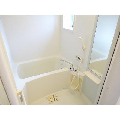 エトワール・シャン 205【管理NO：1-013356501-02040】 ★家具家電は申し込み後に搬入しますの物件写真4