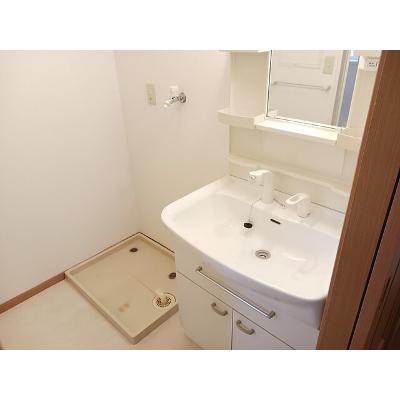 グランメゾンⅠ 201【管理NO：1-012717101-02010】 ★家具家電は申し込み後に搬入します★の物件写真6