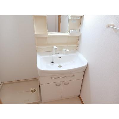 グランメゾンⅠ 101【管理NO：1-012717101-01010】 ★家具家電は申し込み後に搬入します★の物件写真6