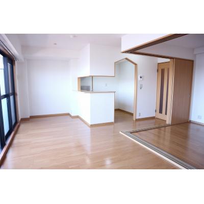 グラン　フォンテ－ヌ 303【管理NO：1-012026001-03030】 ★家具家電は申し込み後に搬入しますの物件写真2