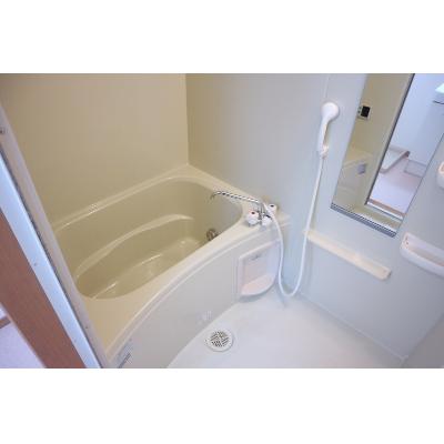 グラン　フォンテ－ヌ 303【管理NO：1-012026001-03030】 ★家具家電は申し込み後に搬入しますの物件写真4