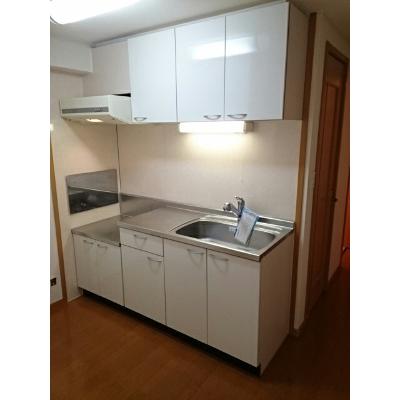ソレアード・Ｋ・Ｓ 303【管理NO：1-013610901-03030】 ★家具家電は申し込み後に搬入します★の物件写真3