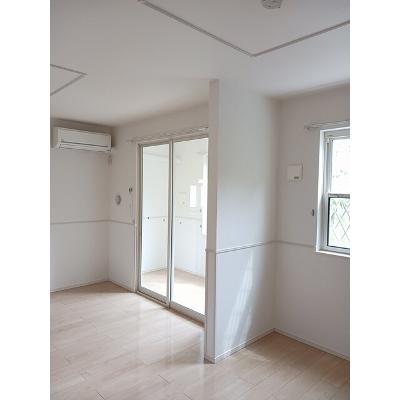 アングルワＢ 101【管理NO：1-021630902-01010】 ★家具家電は申し込み後に搬入しますの物件写真2
