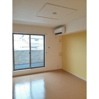 ミオ　パードレ 202【管理NO：1-019802301-02020】 2026年08月上旬入居可能の物件写真2