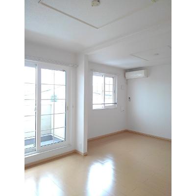 リバーサイド　タウン　Ｂ 203【管理NO：1-016646402-02030】 ★家具家電は申し込み後に搬入します★の物件写真2
