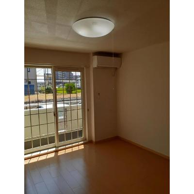グラッド・Ｔ 102【管理NO：1-015777501-01020】 ★家具家電は申し込み後に搬入します★の物件写真2