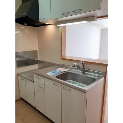 エアリー谷口Ｂ 102【管理NO：1-014697602-01020】 ★家具家電は申し込み後に搬入します★の物件写真3