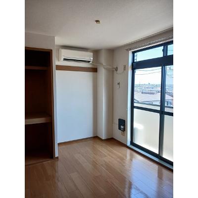ヴィア・ラッテア 202【管理NO：1-010691101-02020】 ★家具家電は申し込み後に搬入します★の物件写真2