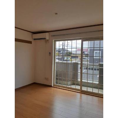 シャトーブランⅡ 101【管理NO：1-009497702-01010】 ★家具家電は申し込み後に搬入します★の物件写真2