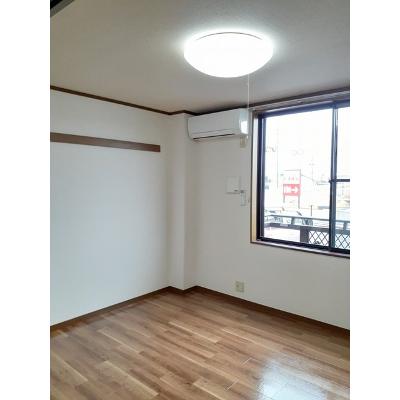 ジョイホーム 101【管理NO：1-007947201-01010】 ★家具家電は申し込み後に搬入しますの物件写真2