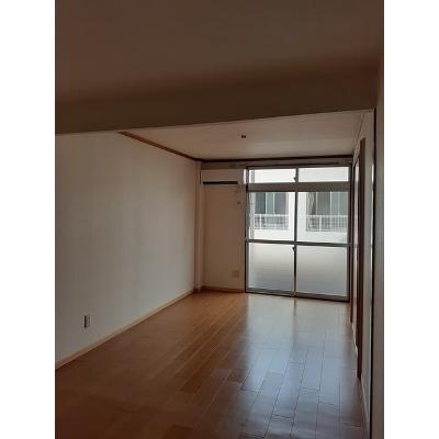 シングルハウスＫ 1E【管理NO：1-003272701-01050】 ★家具家電は申し込み後に搬入します★の物件写真2