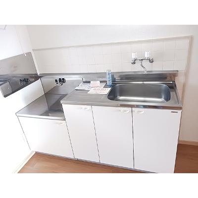 シティハイツハピネス 2C【管理NO：1-001532201-02030】 ★家具家電は申し込み後に搬入します★の物件写真3