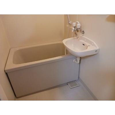 サクセスタウン岸岡　Ｂ 2-B【管理NO：1-099113501-02020】 ★家具家電は申し込み後に搬入しますの物件写真4