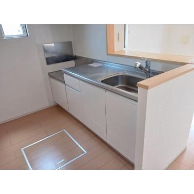 レクイアーレ７２　Ｃ 101【管理NO：1-018144703-01010】 ★家具家電は申し込み後に搬入します★の物件写真3