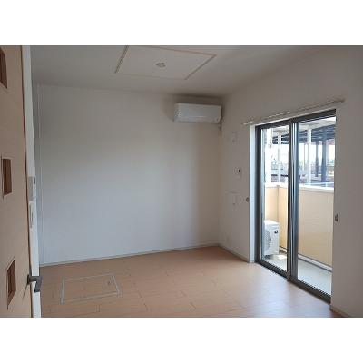 ブリリアント寺家ⅡＡ 101【管理NO：1-017680301-01010】 ★家具家電は申し込み後に搬入します★の物件写真2
