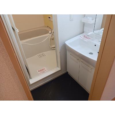ブリリアント寺家ⅡＡ 101【管理NO：1-017680301-01010】 ★家具家電は申し込み後に搬入します★の物件写真6
