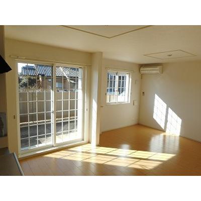 ピュアシス若松 104【管理NO：1-017466801-01040】 ★家具家電は申し込み後に搬入します★の物件写真2