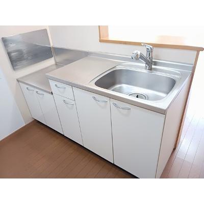 ロイヤルステージ・アイＥ 102【管理NO：1-014260705-01020】 ★家具家電は申し込み後に搬入しますの物件写真3