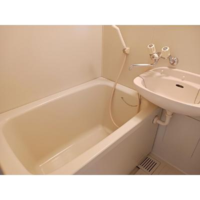 apartment 三重県鈴鹿市稲生２丁目２２番２３号 

↓地図はこちらから