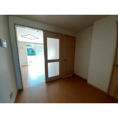リバーサイドビラⅢ 201【管理NO：1-003895801-02010】 ★家具家電は申し込み後に搬入します 2026年08月上旬入居可能の物件写真2