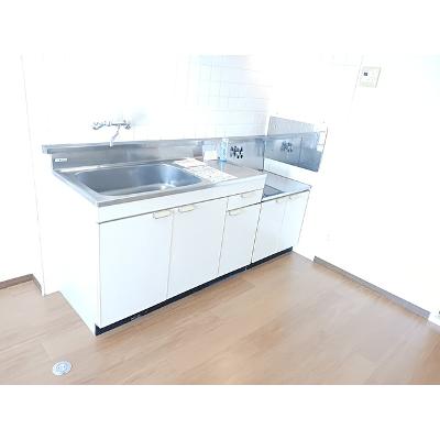 apartment 三重県鈴鹿市中江島町１８番２５号 

↓地図はこちらから