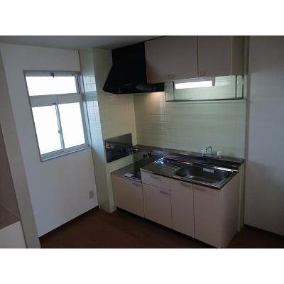 マザーグースⅠ 1-A【管理NO：1-003875101-01010】 ★家具家電は申し込み後に搬入します★の物件写真3