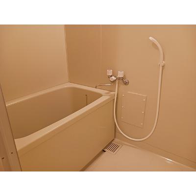 ラヴィータ白子 2B【管理NO：1-003790601-02020】 ★家具家電は申し込み後に搬入します★の物件写真4