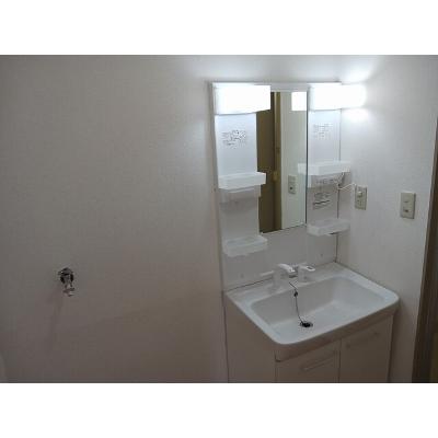 apartment 三重県鈴鹿市中江島町２番１６号 

↓地図はこちらから