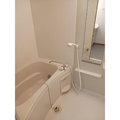 ヴェルデ・ルーチェ　Ｂ棟 203【管理NO：1-013160402-02030】 ★家具家電は申し込み後に搬入しますの物件写真4