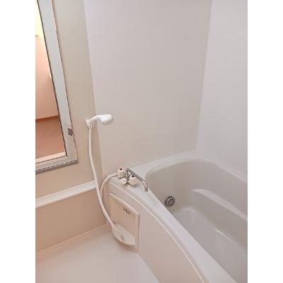 ヴェルデ・ルーチェ　Ｂ棟 202【管理NO：1-013160402-02020】 ★家具家電は申し込み後に搬入します★の物件写真4