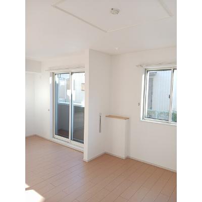 サンエイト 105【管理NO：1-017190301-01040】 ★家具家電は申し込み後に搬入しますの物件写真2