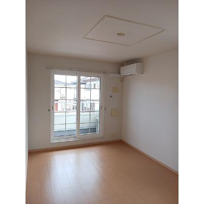 レ・フルーレットＡ棟 202【管理NO：1-015763801-02020】 ★家具家電は申し込み後に搬入します★の物件写真2