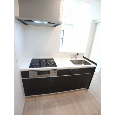 フルール彦根 301【管理NO：1-027998901-03010】 ★家具家電は申し込み後に搬入します★の物件写真3