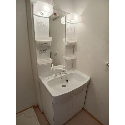 ファミリータイズⅡ 101【管理NO：1-016131502-01010】 ★家具家電は申し込み後に搬入します★の物件写真6