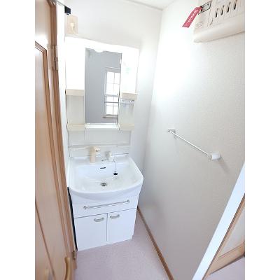 リバティ　ウインド 203【管理NO：1-014243401-02030】 ★家具家電は申し込み後に搬入します★の物件写真6