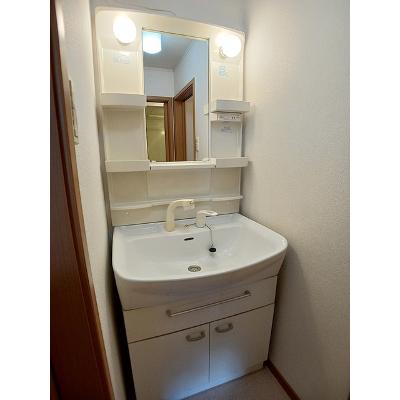フォンテーヌ 204【管理NO：1-014097401-02040】 ★家具家電は申し込み後に搬入しますの物件写真6